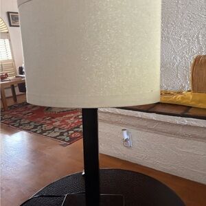 Elegant Black and Cream Table Lamp